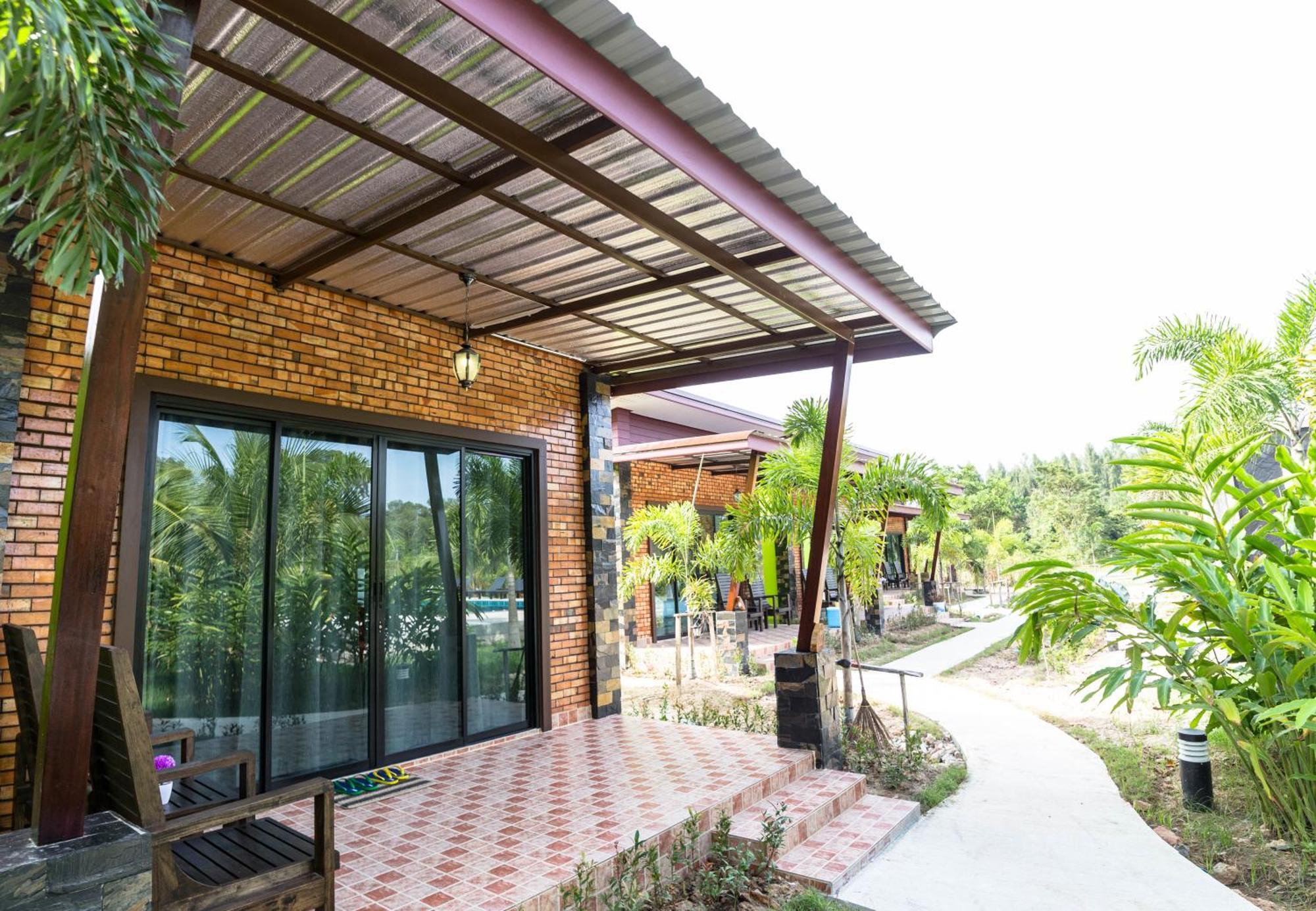 Siri Lanta Resort Koh Lanta Exterior photo